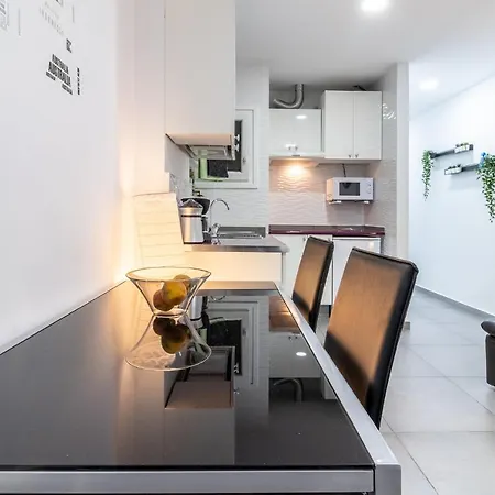 Flatguest Luis Morote + + + Wifi 아파트