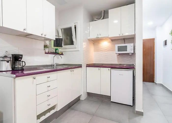 Apartment Flatguest Luis Morote + + + Wifi