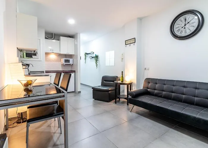 Apartment Flatguest Luis Morote + + + Wifi